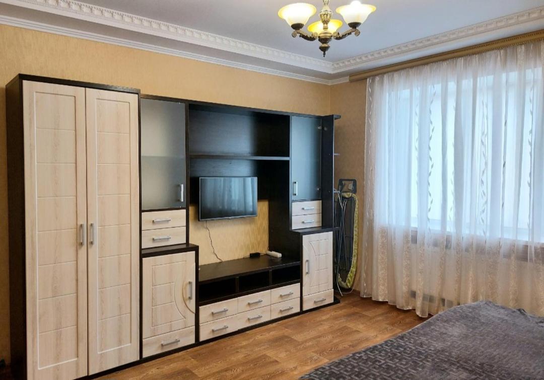 Апартаменты, 2 Комн. 6 Мест Kropyvnytskyi Exterior foto
